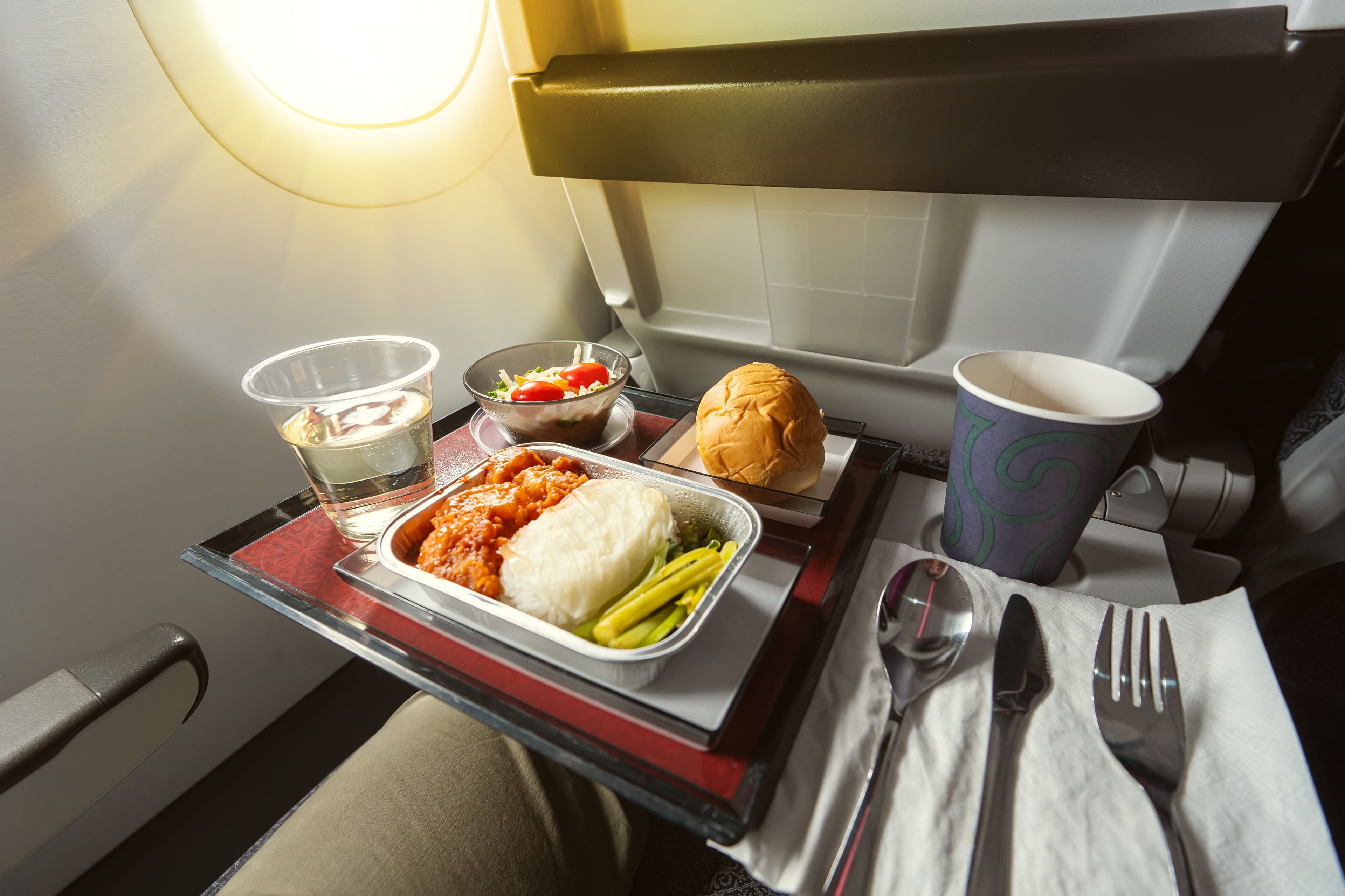 Meals on flights to France