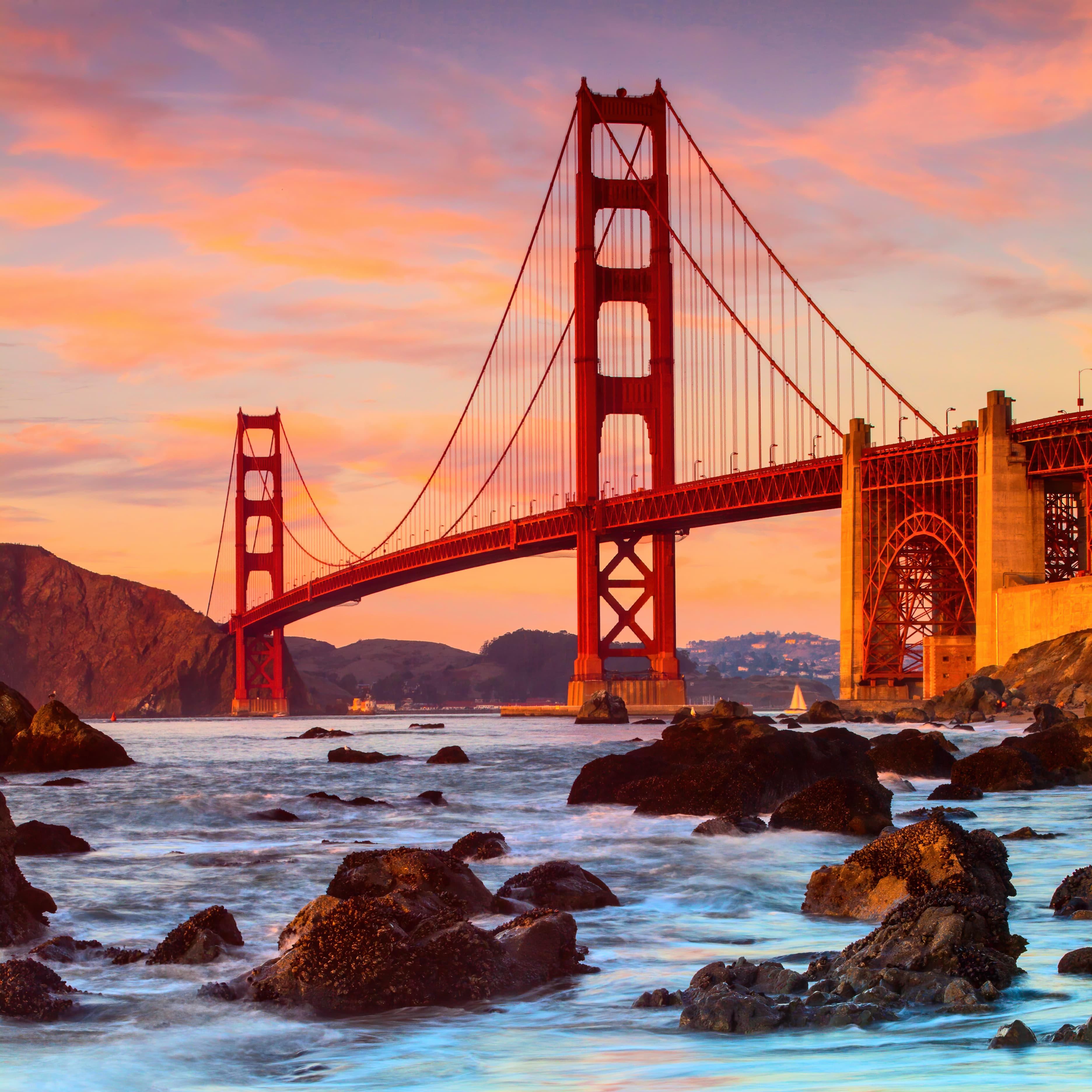Golden Gate Bridge at sunset